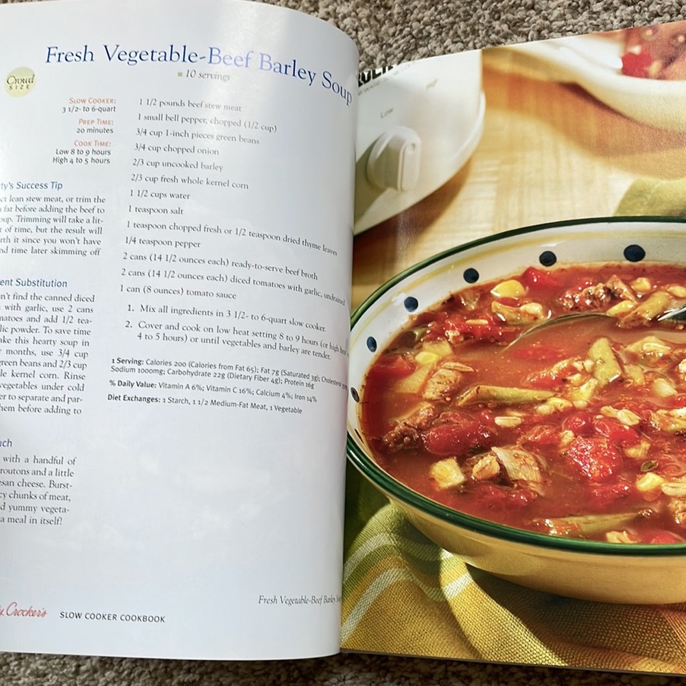 Betty Crocker slow cooker cook book - Picture 6 of 7